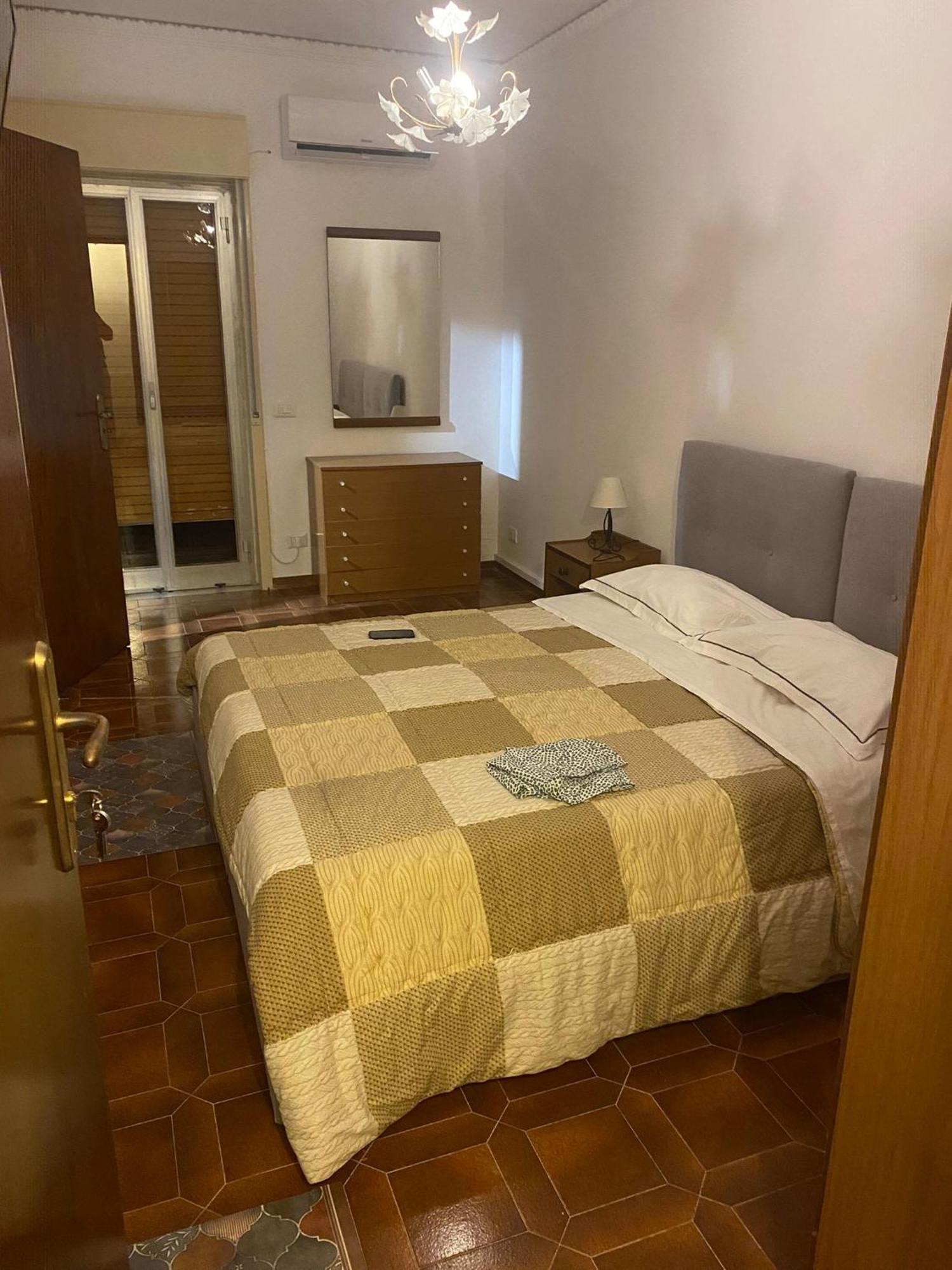 Mi 'Ffaciu E Mi Ricriu Casa Vacanze カステルモーラ エクステリア 写真